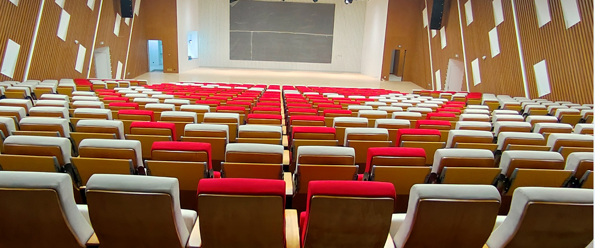 北京師范大學(xué)附屬實(shí)驗(yàn)中學(xué)